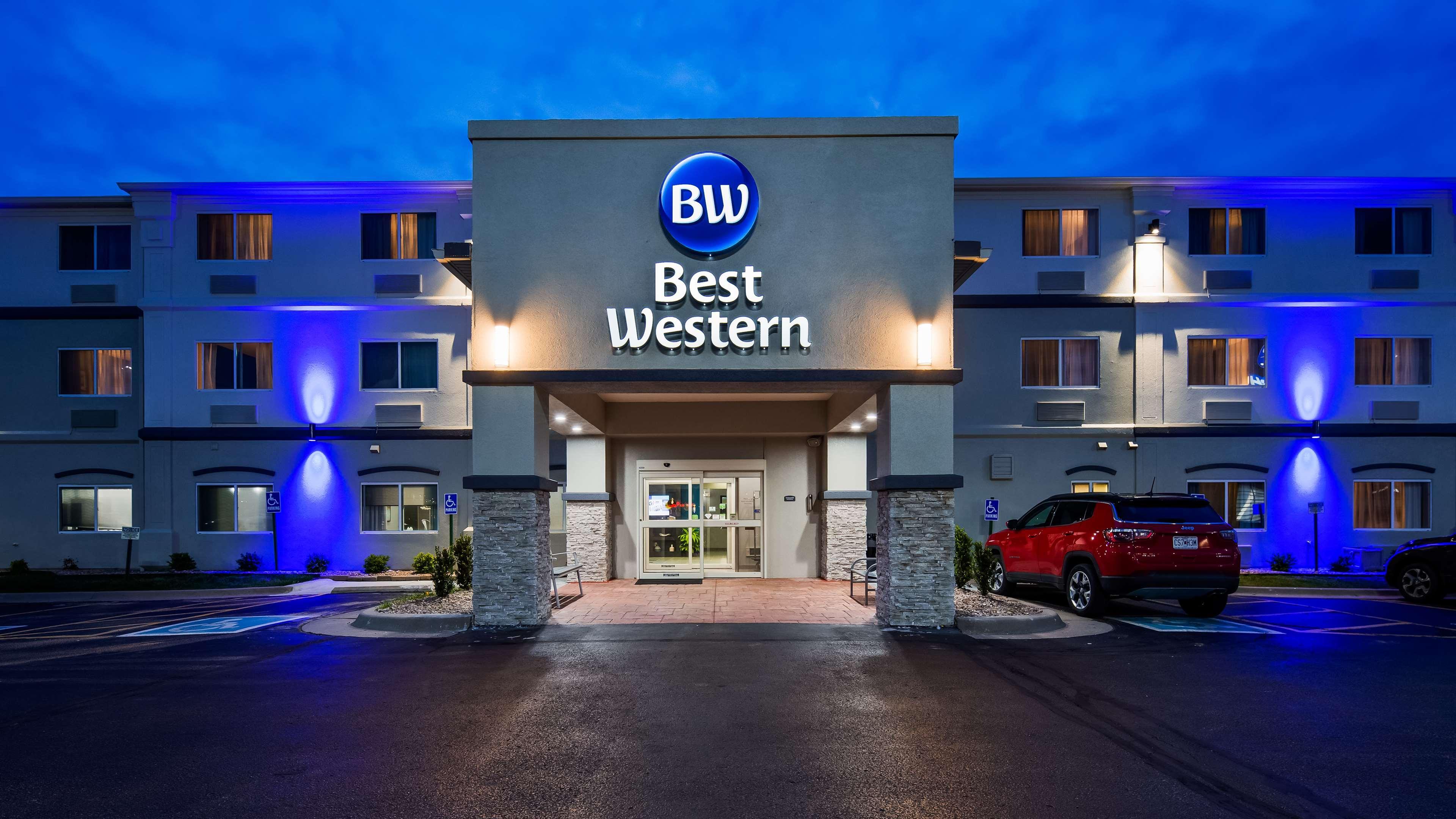 Best Western Plus Landmark Hotel Ballard Экстерьер фото
