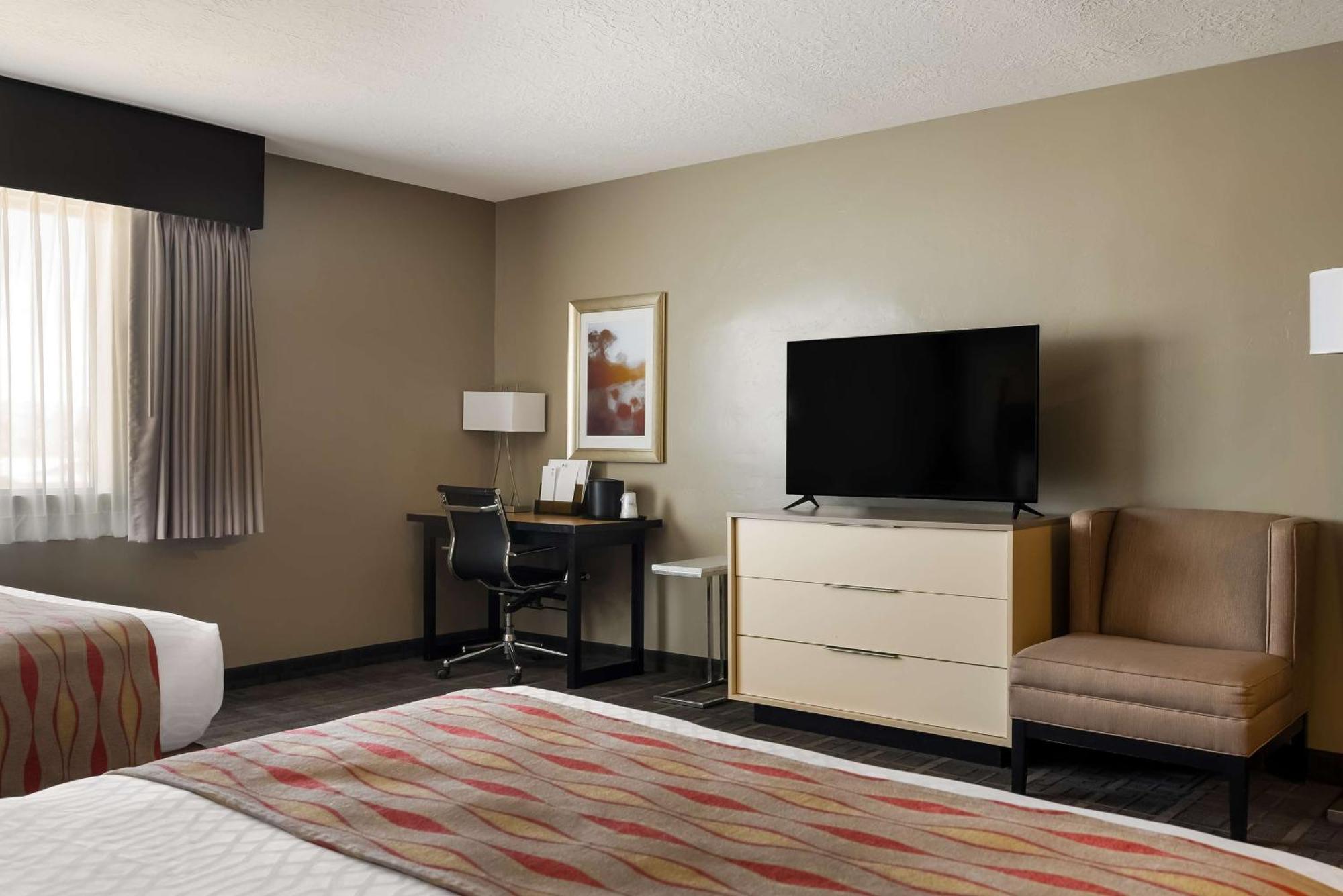 Best Western Plus Landmark Hotel Ballard Экстерьер фото